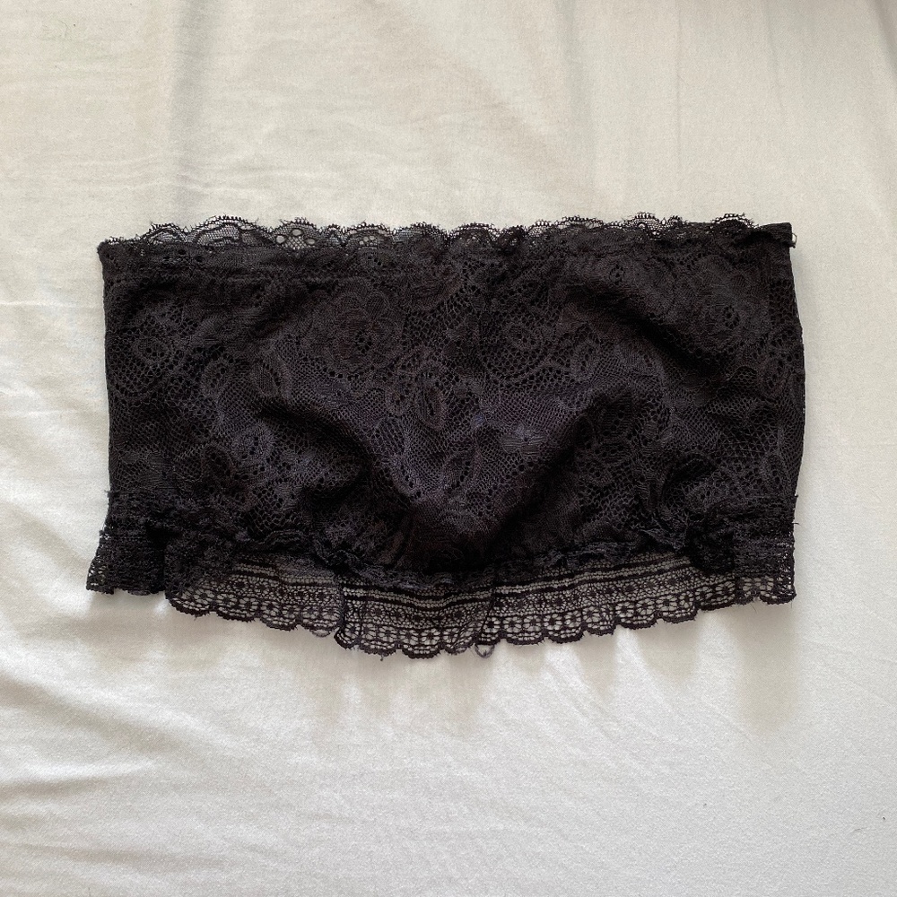 Strapless bralette